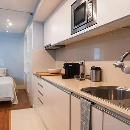 Апартаменты Cozy Lovely Studio's In Лиссабон